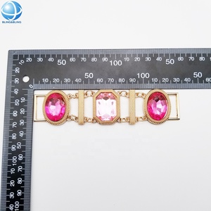 Conector de Bikini de diamantes de imitación con cadena de cristal Rosa ovalada barata de fábrica <span class=keywords><strong>para</strong></span> <span class=keywords><strong>accesorios</strong></span> de traje de baño - Product Image 6