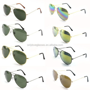 Gafas de Sol de piloto Vintage, ligeras, cómodas, de diseñador, promocionales, baratas, <span class=keywords><strong>lentes</strong></span> acrílicas de Metal, atributos ópticos de espejo - Product Image 1