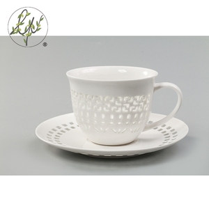 Gran <span class=keywords><strong>China</strong></span> <span class=keywords><strong>porcelana</strong></span> taza <span class=keywords><strong>de</strong></span> té y platillo conjunto - Product Image 3