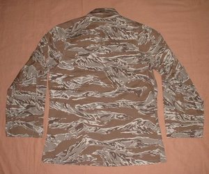 Uniforme de camuflaje táctico de rayas de tigre del desierto de EE. UU. - Product Image 3