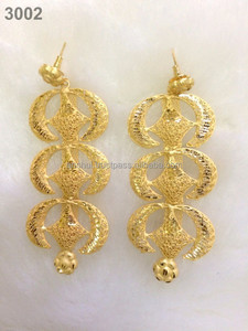 Pendientes de Oro con Dijes para Mujer, para Bodas, Fiestas, Compromisos, Aniversarios, Regalos y Otras Ocasiones - Joyería Elegante - Product Image 1