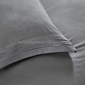 1800TC tek kullanımlık çift fırçalanmış baskılı mikrofiber yatak çarşafı <span class=keywords><strong>Set</strong></span> düz stil düz levha otel kullanımı için - Product Image 5