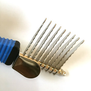 Poignée en plastique Antidérapant D'animal Familier D'impression De Patte de <span class=keywords><strong>Chien</strong></span> Chat Animal Chiot Caniche Noué Longue <span class=keywords><strong>Coupe</strong></span> De Cheveux Peigne Râteau - Product Image 3
