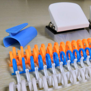 ルーズリーフノートブック日記オーガナイザーフォルダープラスチックコームバインディングリング用の30または34穴 - Product Image 5