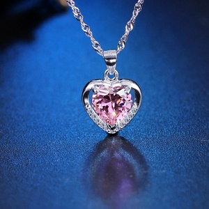 Collana con Ciondolo Personalizzabile in Argento 925 a Forma di Cuore Blu e Rosa con Zircone per Fidanzamento, Matrimonio o Festa da Donna - Product Image 3