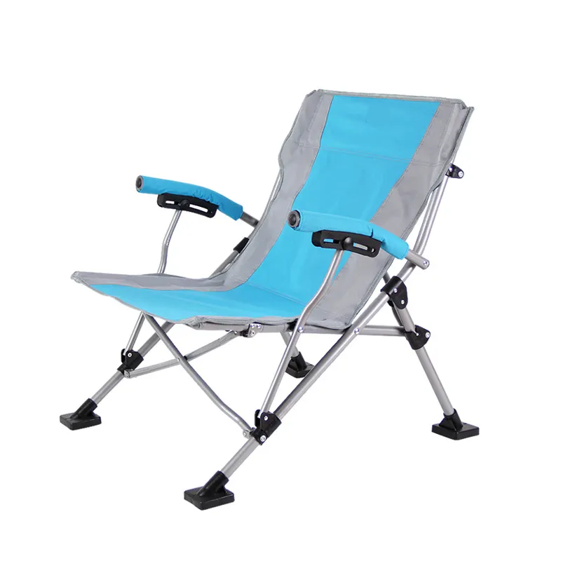 Wholesale outdoor folding sun lounge chair metal foldable camping beach chairs