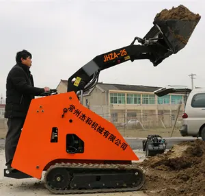 Mini Skid Steer Loader dengan Dengan Garpu Mendorong Menyamaratakan Mesin Pemotong Rumput Empat Dalam Satu Ember untuk Dijual