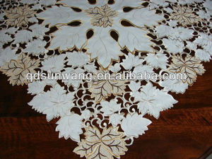la hoja de mantel bordado con calado - Product Image 1