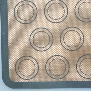 Lot <span class=keywords><strong>de</strong></span> 2 <span class=keywords><strong>tapis</strong></span> <span class=keywords><strong>de</strong></span> cuisson en silicone résistant à la chaleur pour macarons, <span class=keywords><strong>tapis</strong></span> <span class=keywords><strong>de</strong></span> cuisson en silicone résistant à la chaleur pour four, en fibre <span class=keywords><strong>de</strong></span> verre, pour pain et gâteaux - Product Image 6