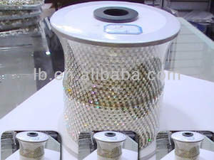 Vente en gros de chaîne en verre et <span class=keywords><strong>cristal</strong></span> Chaîne de coupe en <span class=keywords><strong>cristal</strong></span> et strass Chaîne de coupe pour décorations - Product Image 6