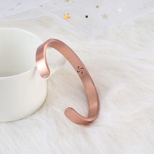 Bracciale Magnetico in Rame Puro con Logo Personalizzato, Gioielli all'Ingrosso per Uomo e <span class=keywords><strong>Donna</strong></span> - Product Image 3