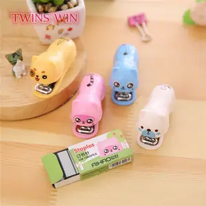 Promotional office school stationery Belgium 2018 Best Selling types of Colorful plastic animal shaped mini stapler