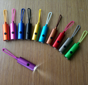 Khóa móc đèn pin mini bằng nhôm có logo tùy chỉnh, đèn LED, đèn pin nhỏ gọn - Product Image 2