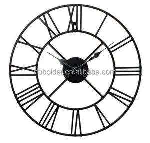 Main chiffres romains <span class=keywords><strong>horloge</strong></span> grand noir métal cadran 55 cm mur intérieur extérieur décoration hanging décoratif mur sculpture - Product Image 1