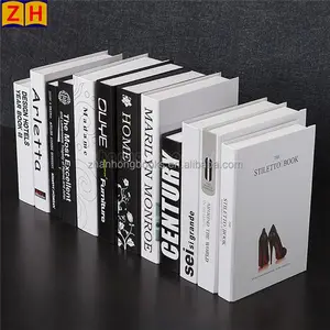 Decorazione falso libro modello di libro
