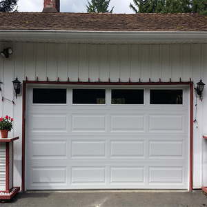 Portes <span class=keywords><strong>de</strong></span> <span class=keywords><strong>garage</strong></span> sectionnelles en acier / machines <span class=keywords><strong>de</strong></span> fabrication <span class=keywords><strong>de</strong></span> revêtements métalliques promotionnelles et bon marché avec <span class=keywords><strong>de</strong></span> petites fenêtres et un <span class=keywords><strong>joint</strong></span>, fabriquées en Chine - Product Image 1