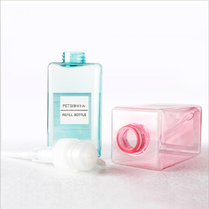 100/150/250/280/450/650ml bottiglia di Shampoo in plastica quadrata verde ambra <span class=keywords><strong>C</strong></span> lear con pompa bottiglia di PETG ricaricabile