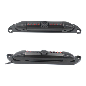 Caméra <span class=keywords><strong>de</strong></span> <span class=keywords><strong>recul</strong></span> avec cadre <span class=keywords><strong>de</strong></span> <span class=keywords><strong>plaque</strong></span> d'immatriculation <span class=keywords><strong>de</strong></span> voiture américaine Barre <span class=keywords><strong>de</strong></span> vision nocturne IR pour véhicules américains Caméra <span class=keywords><strong>de</strong></span> <span class=keywords><strong>recul</strong></span> emballée - Product Image 2