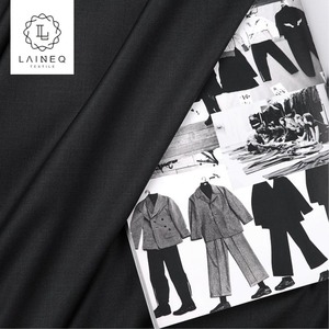 Chine usine personnalisée peignée noir <span class=keywords><strong>100</strong></span> <span class=keywords><strong>laine</strong></span> <span class=keywords><strong>tissu</strong></span> pour la vente en gros - Product Image 1