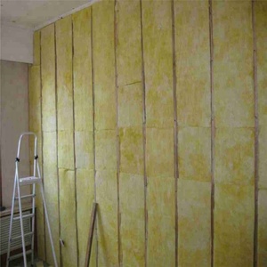 <span class=keywords><strong>Rouleau</strong></span> isolant en laine de verre de matériau d'<span class=keywords><strong>isolation</strong></span> de <span class=keywords><strong>toiture</strong></span> ignifuge pour l'<span class=keywords><strong>isolation</strong></span> thermique de style design industriel moderne - Product Image 5