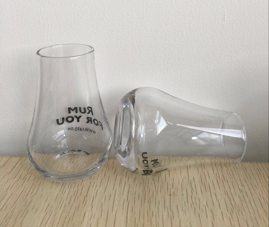 polish mouth blow white wine glass