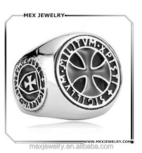 Soldats de Christ personnalisés, hommes, femmes, bague unique en acier inoxydable, croix des Templiers - Product Image 1