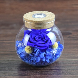 Rose avec LED vente en gros, <span class=keywords><strong>fleur</strong></span> fraîche, pour un cadeau d'anniversaire et <span class=keywords><strong>de</strong></span> noë<span class=keywords><strong>l</strong></span>, préservée dans un bouteille <span class=keywords><strong>de</strong></span> souhait, vente en gros - Product Image 2