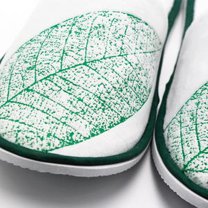 Pantuflas Desechables Blancas de Felpa para Hombre de Hotel Ecoway, No Abiertas, Económicas - Product Image 4