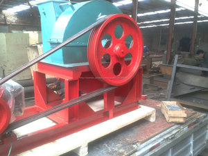 máquina trituradora de madera para caballos de <span class=keywords><strong>ropa</strong></span> de cama - Product Image 1