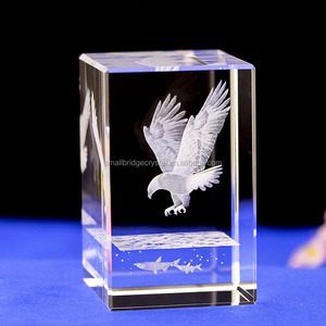 Small Bridge Wholesale Handmade Souvenir <strong>Crystal</strong> Craft Engraved <strong>Animals</strong> Customized 3d Eagle <strong>Crystal</strong> Cube - Product Image 2