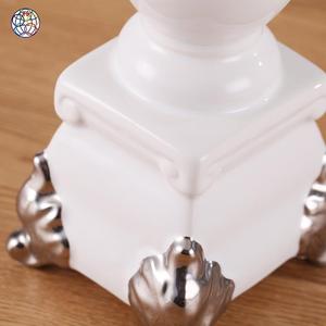Portacandele in Ceramica di Alta Qualità, Produzione di Fabbrica, <span class=keywords><strong>Bianco</strong></span> e Argento, Lungo Stelo per Candele Votive - Product Image 6