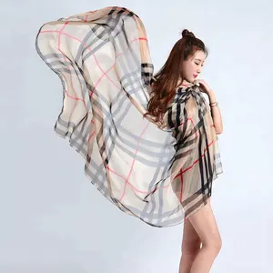 Europa Online-Shop heiß verkaufen Seiden schal Mode gedruckt karierten Design Streifen Schals Schal