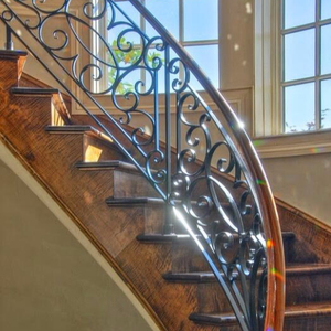 diseño personalizado agradable barandilla de hierro forjado <span class=keywords><strong>para</strong></span> escalera curva de interior - Product Image 1