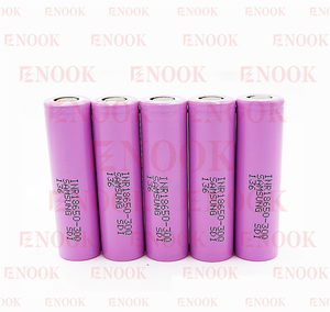 En stock samsung 30Q 3000 mah 3.6 V 15A 18650 flat top 1865030Q recargable li-ion 18650 batería para vaporshark - Product Image 2