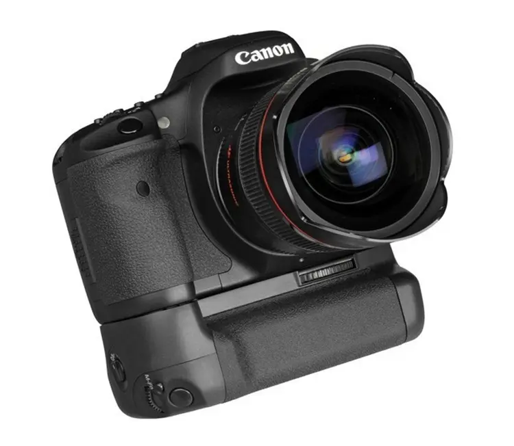 Profesyonel dijital kamera parçaları dikey pil yuvası BG-E11 için yedek Mark III 5D pil yuvası