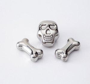 Xương Và Hộp Sọ Hình Thép Không Gỉ Ice Cubes Whiskey Stones Sliver Nhà Máy Trực Tiếp Bán In Của Khách Hàng - Product Image 3