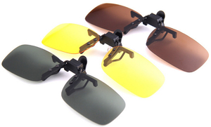 Clipe em óculos de sol com <span class=keywords><strong>3</strong></span> tipos de lentes para escolher