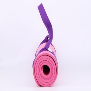 थोक अनुकूलित रंग लोगो योग पट्टा ले जाने योग मैट - Product Image 1