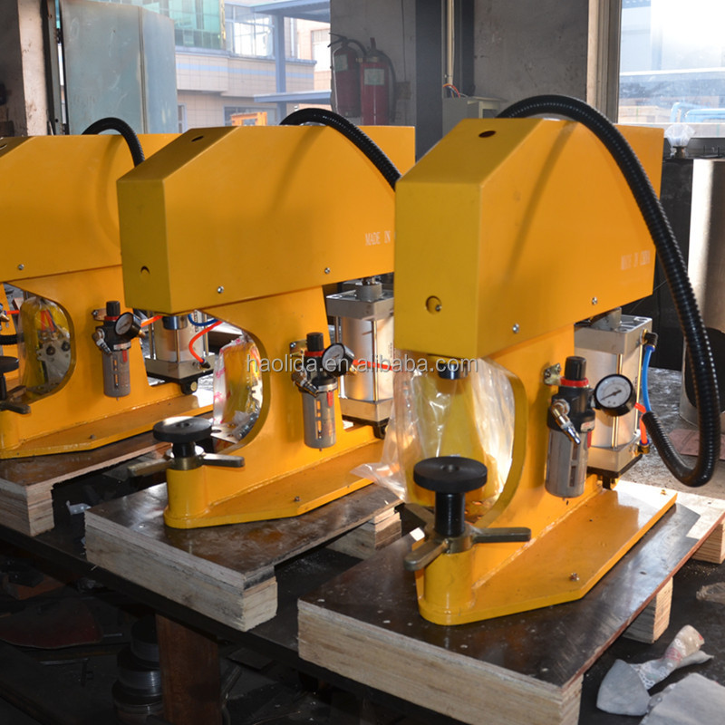 Машина для заклепок тормозной накладки для грузовиков, автобусов