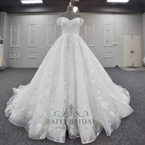 جميل الرباط Appliqued فساتين زفاف مع تصميم قبالة الكتف ألف خط ثوب زفاف 2018
