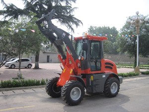 Diskon besar penjualan laris <span class=keywords><strong>zl18f</strong></span> pemuat roda garpu palet (4X4 wheel <span class=keywords><strong>loader</strong></span>, Memuat capacity1.8ton)