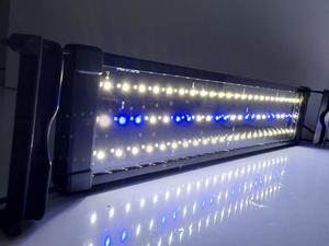 2018 vente chaude blanc/<span class=keywords><strong>bleu</strong></span> D'<span class=keywords><strong>eau</strong></span> <span class=keywords><strong>Douce</strong></span> programmable rampe <span class=keywords><strong>aquarium</strong></span> led Usine Élèvent La Lumière <span class=keywords><strong>Pour</strong></span> Fish Tank - Product Image 2