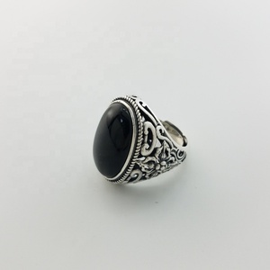 แหวนเงินแท้ 925 ประดับพลอยโอปอลสีดำ งานแฮนด์เมด - Product Image 6