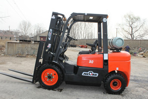 Nueva Grua de Patio a Gas / Bencina duale CPQD30 3000 kg con Altura 4800 mm, Desplazador lateral - Product Image 3