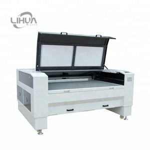 Automático CO2 máquina de corte láser para MDF madera de Balsa - Product Image 1