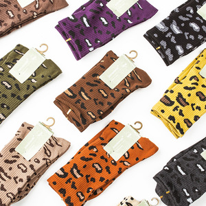 10 ألوان ريترو المرأة الجوارب عارضة أزياء المرأة القطن طاقم الحيوان - Product Image 2