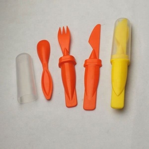 Ensemble de <span class=keywords><strong>couverts</strong></span> en plastique PP <span class=keywords><strong>3</strong></span> en 1 personnalisés en gros pour la promotion - Product Image 4