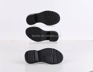 2020 nuevo estilo de los hombres de goma de zapatillas suelas de zapato cómodo diseño único