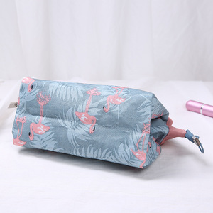 Grand sac <span class=keywords><strong>de</strong></span> maquillage en feutre <span class=keywords><strong>de</strong></span> <span class=keywords><strong>voyage</strong></span> bon marché, Logo, toile pliable personnalisée, maille, Kits transparents, sac <span class=keywords><strong>organisateur</strong></span> - Product Image 3