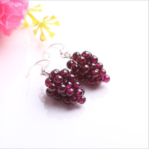 Perles de grenat naturel 925 Argent en forme de <span class=keywords><strong>raisin</strong></span> boucles <span class=keywords><strong>d</strong></span>'oreilles 925 thailande argent <span class=keywords><strong>raisin</strong></span> <span class=keywords><strong>boucle</strong></span> <span class=keywords><strong>d</strong></span>'<span class=keywords><strong>oreille</strong></span> - Product Image 3